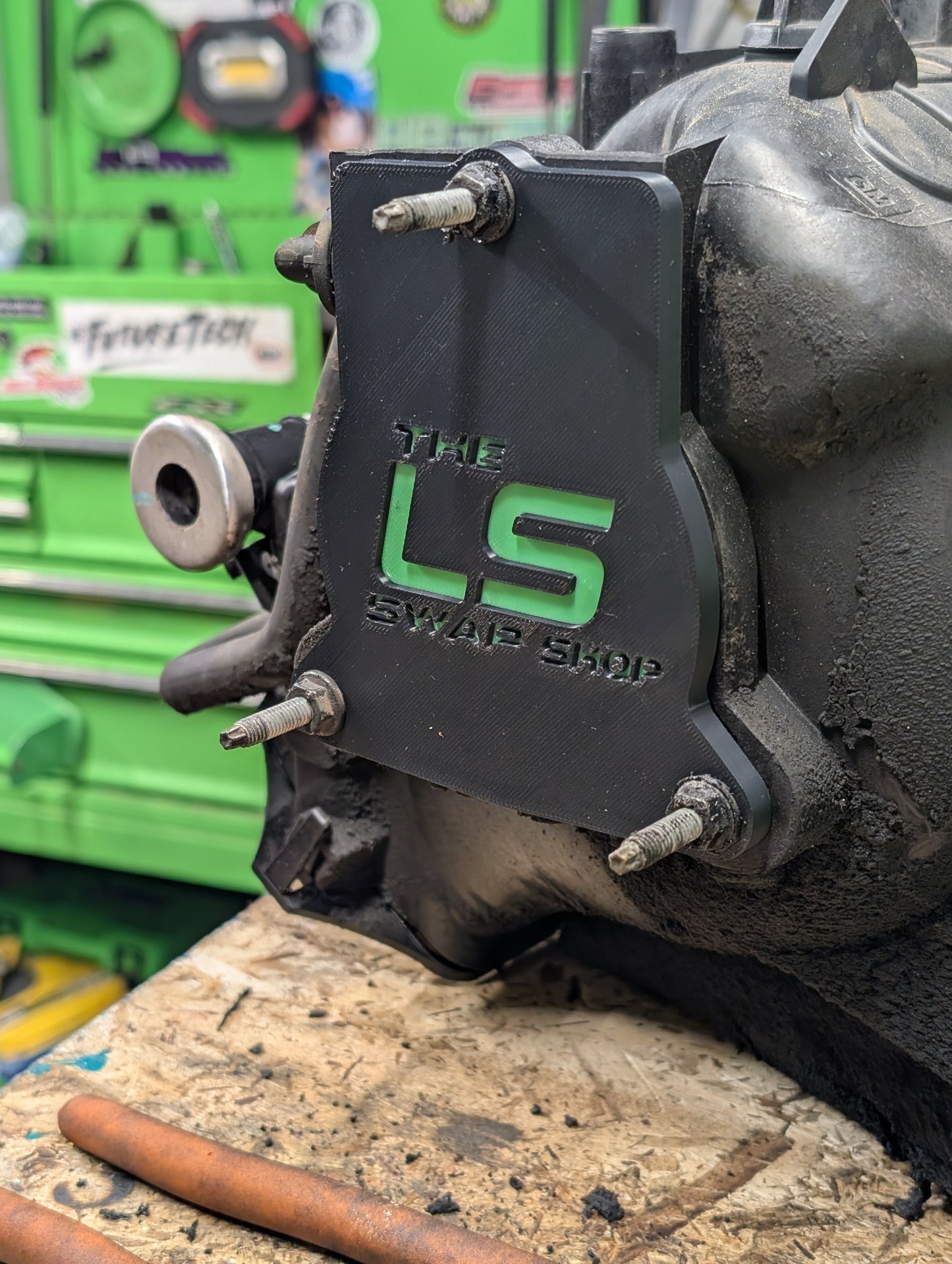 LS Gen 3 Truck Intake Throttle Body Block-Off Plate – Storage & Cleaning (PLA+, Black w/ Neon Green Logo)